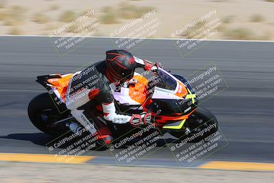 media/Apr-09-2023-SoCal Trackdays (Sun) [[333f347954]]/Turn 12 Inside (930am)/